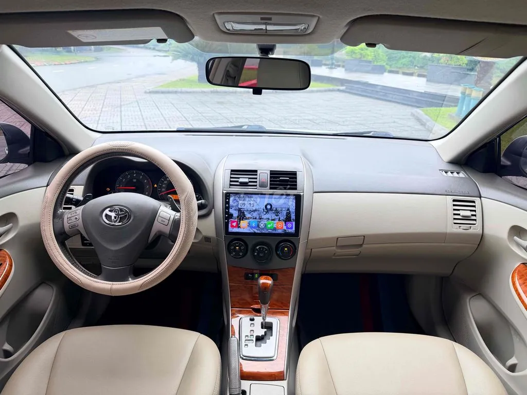 Toyota Corolla Altis 2010 photo 3