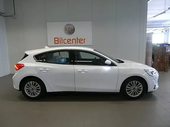 Ford Focus 2019 photo 3