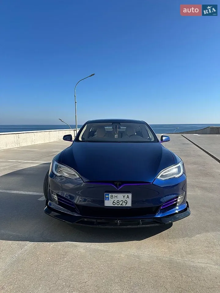 Tesla Model S 2017 photo 2