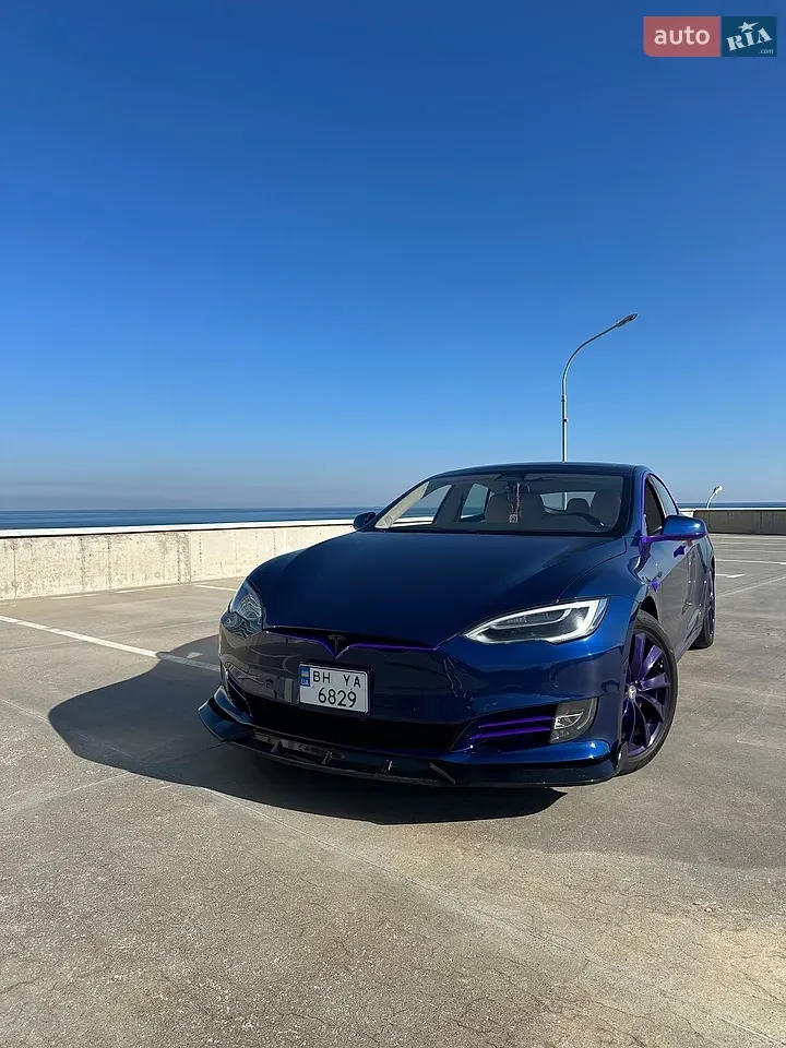 Tesla Model S