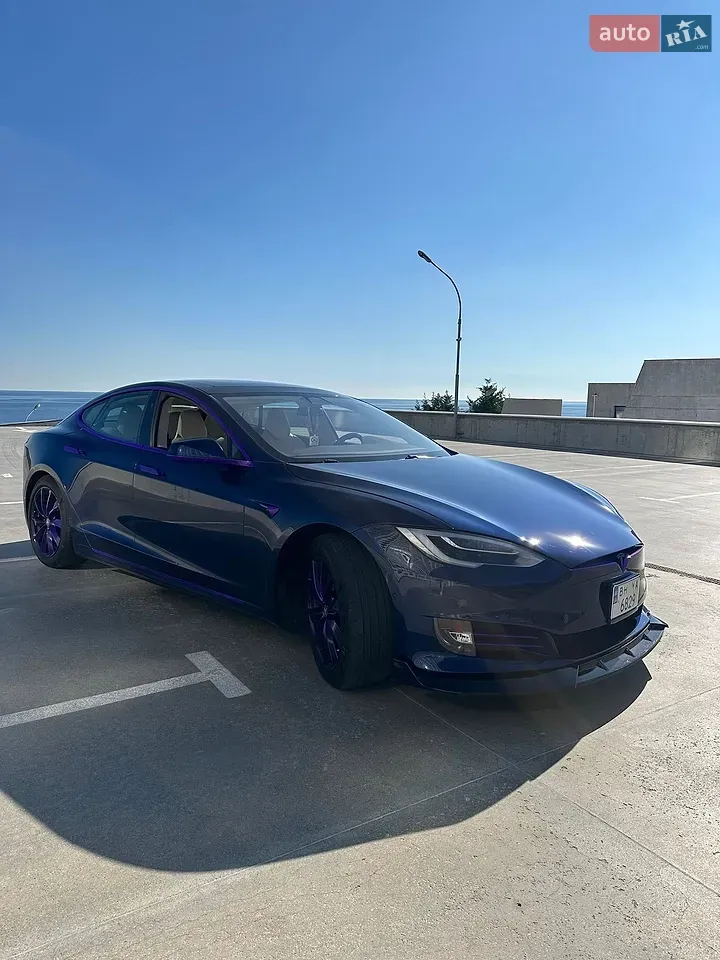 Tesla Model S 2017 photo 3