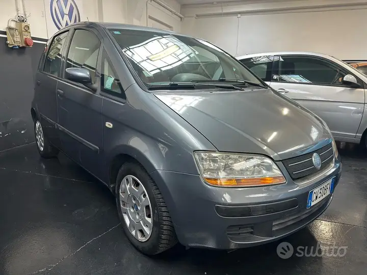 Fiat Idea 2005 photo 3