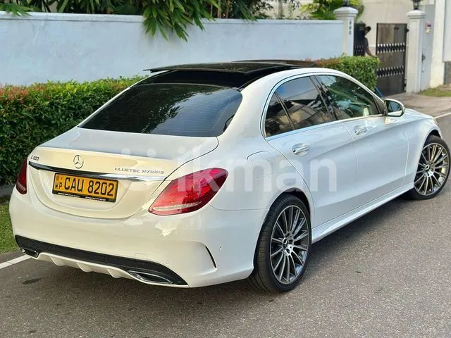 Mercedes-Benz C300 2015 photo 3