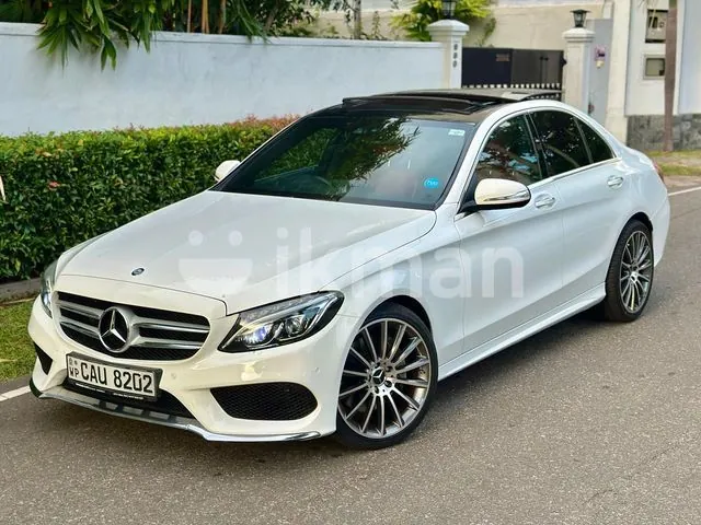Mercedes-Benz C300 2015 photo 2