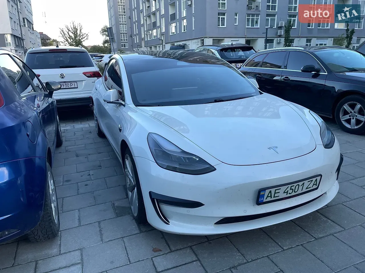 Tesla Model 3 2019 photo 3