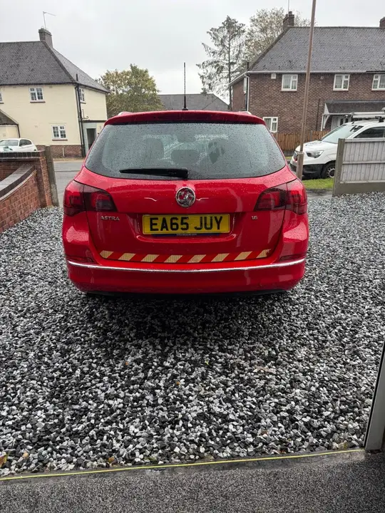 Vauxhall Astra 2015 photo 5