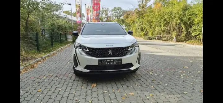 Peugeot 5008 2021 photo 3