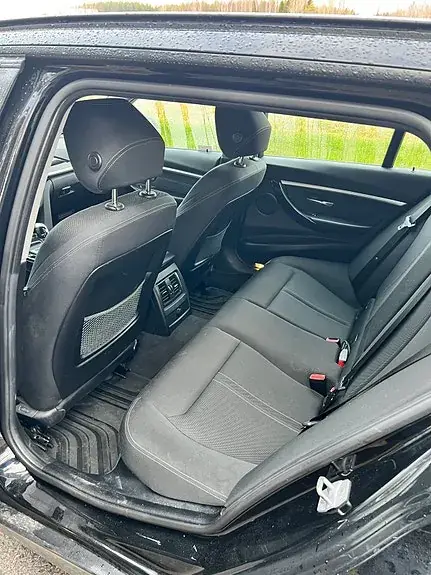 BMW 320D 2018 photo 3