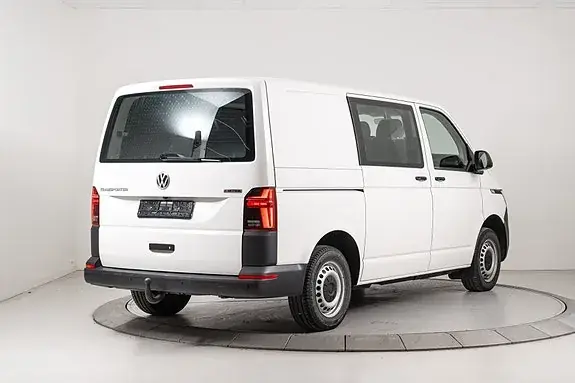 Volkswagen Transporter 2021 photo 3