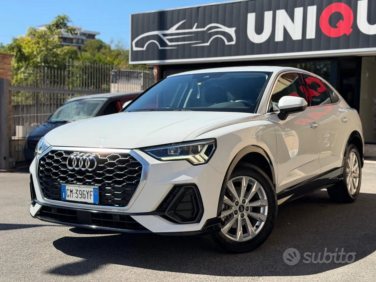 Audi Q3 2023 photo 3