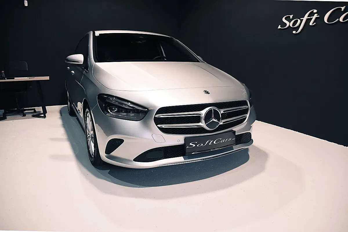 Mercedes-Benz B-Class 2020 photo 2