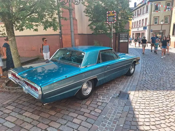 Ford Thunderbird