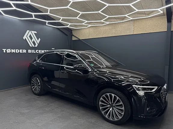 Audi Q8 E-Tron 2024 photo 3