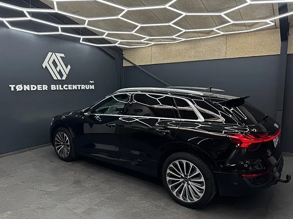 Audi Q8 E-Tron 2024 photo 4