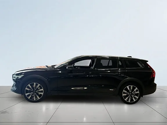 Volvo V60 Cross Country 2023 photo 4