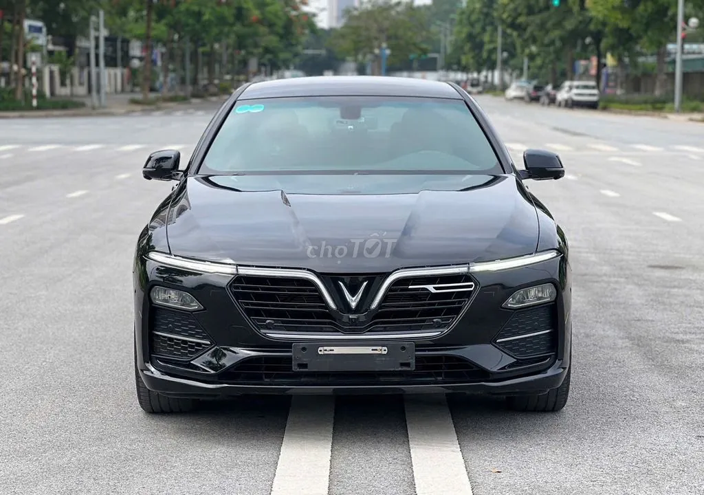 Vinfast Lux A2.0