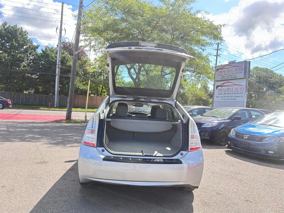 Toyota Prius 2011 photo 5