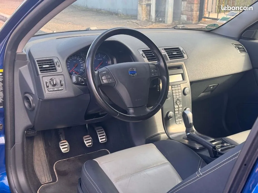 Volvo C30 2009 photo 2