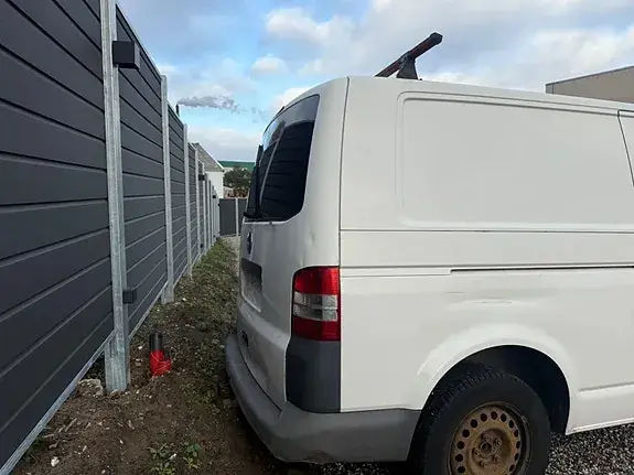 Volkswagen Transporter 2011 photo 2