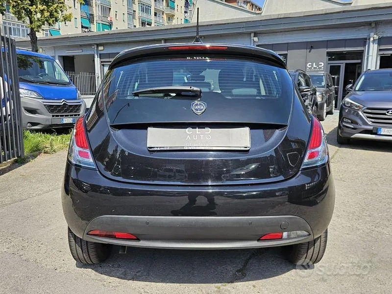 Lancia Ypsilon 2024 photo 5