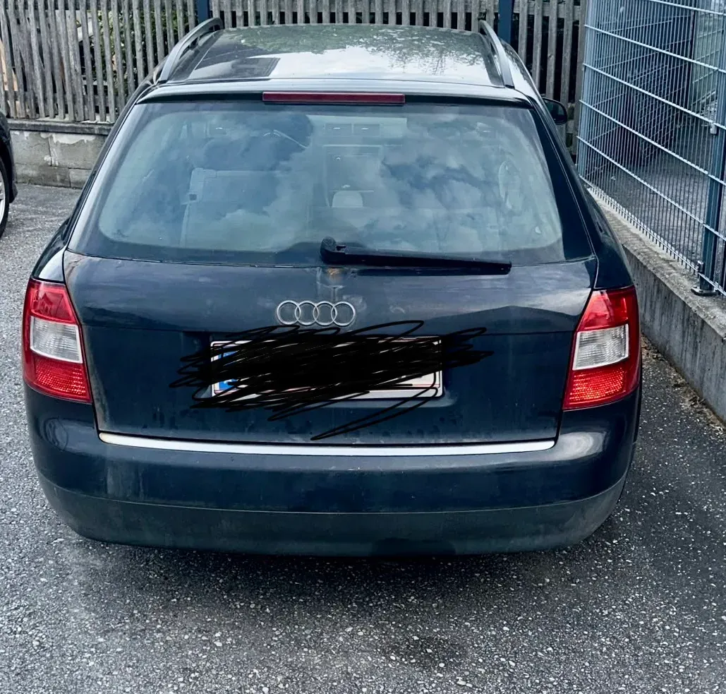 Audi A4 2003 photo 3