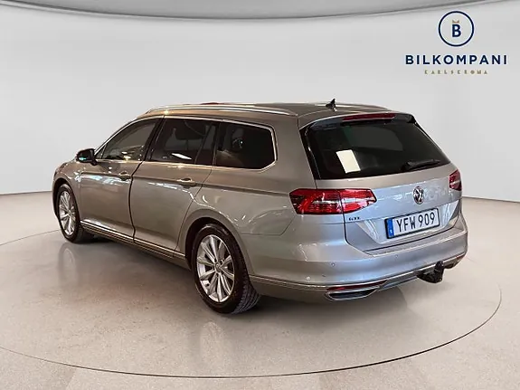 Volkswagen Passat 2017 photo 2