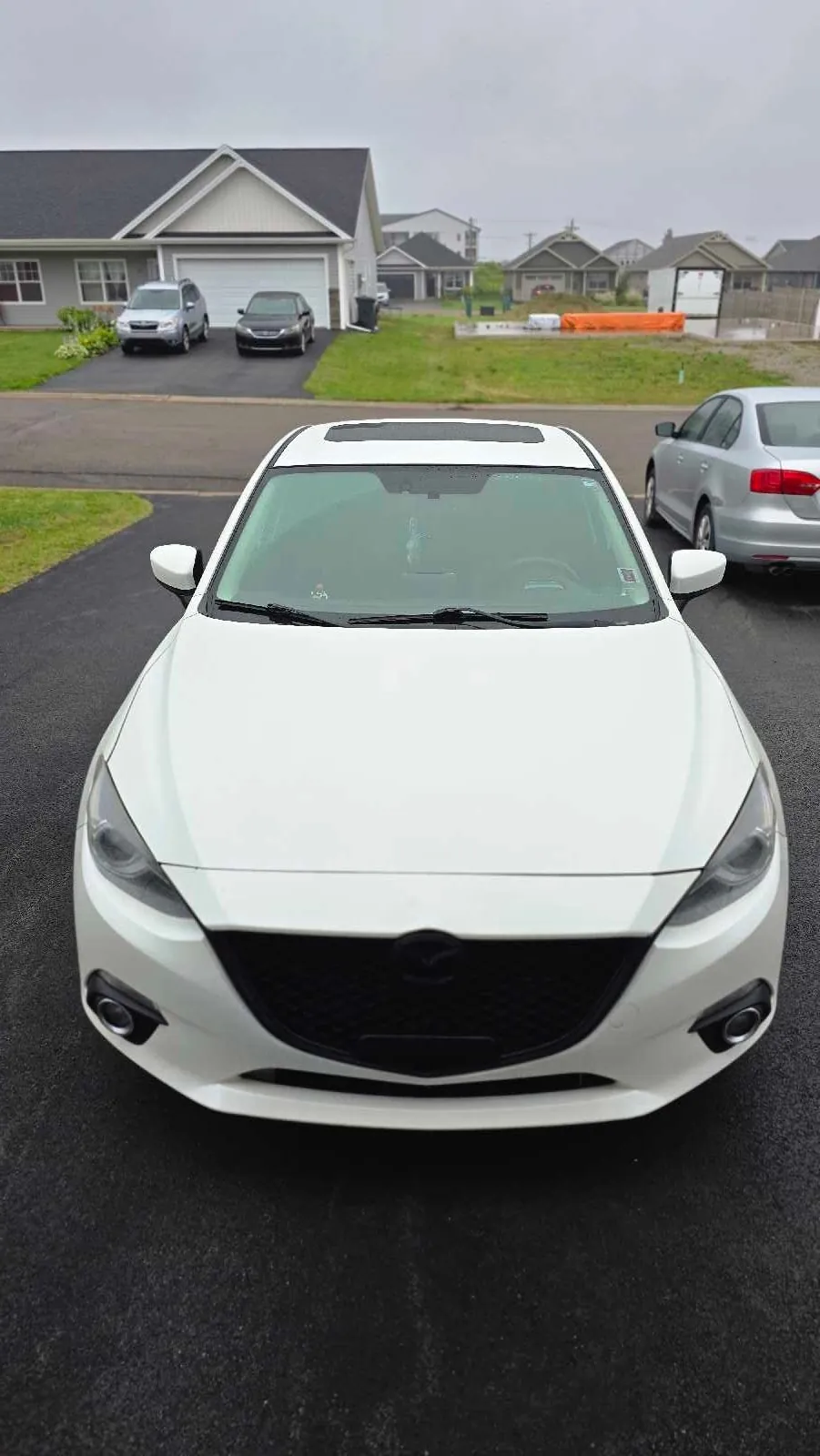 Mazda 3 Gt 2015 photo 2
