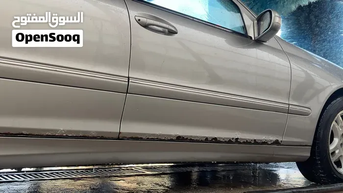 Mercedes-Benz C-Class 2004 photo 2
