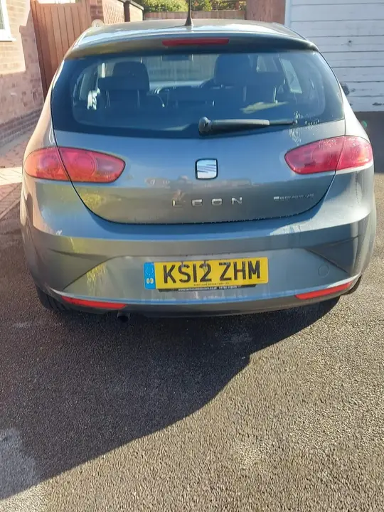 Seat Leon 2012 photo 3