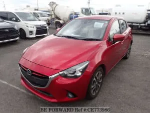 Mazda Demio 2015 photo 2