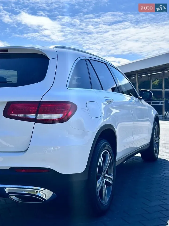 Mercedes-Benz Glc-Class 2018 photo 3