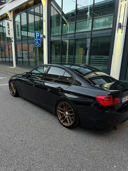 BMW 320D 2013 photo 4