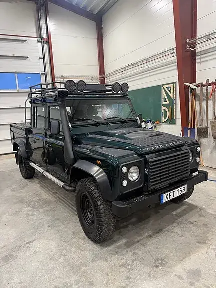 Land Rover Defender 130