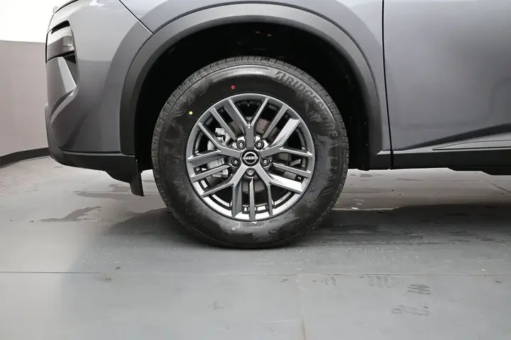 Nissan Rogue 2026 photo 4