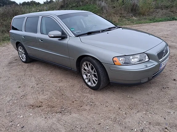 Volvo V70 2007 photo 4