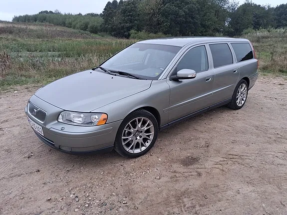 Volvo V70