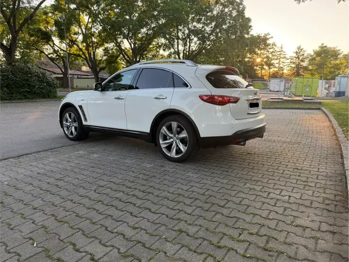 Infiniti Qx70 2014 photo 3
