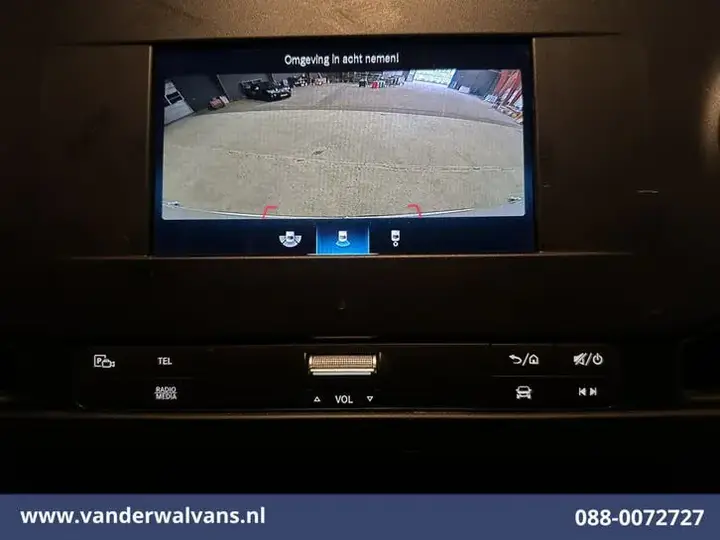 Mercedes-Benz Sprinter 2022 photo 2