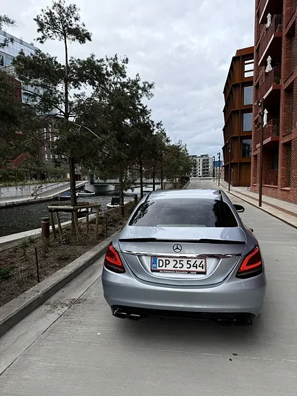 Mercedes-Benz 200 2015 photo 2