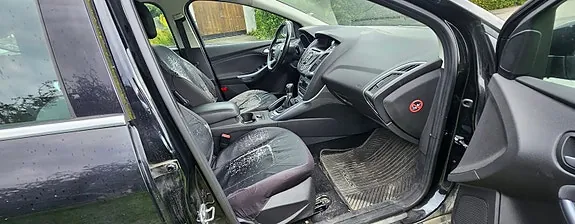 Ford Focus 2014 photo 5