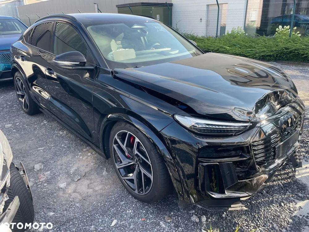 Audi Sq6