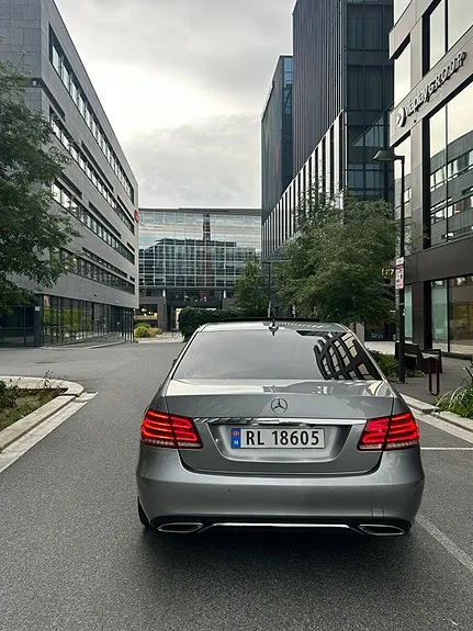 Mercedes-Benz E220 2013 photo 5