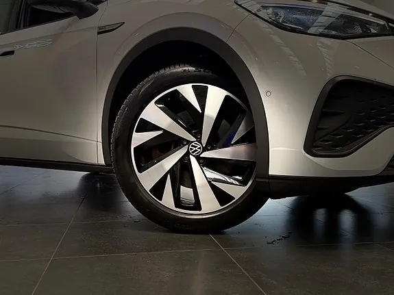 Volkswagen Id.5 2023 photo 2
