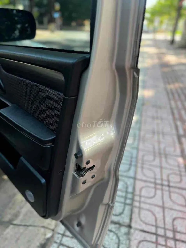 Ford Escape 2010 photo 3