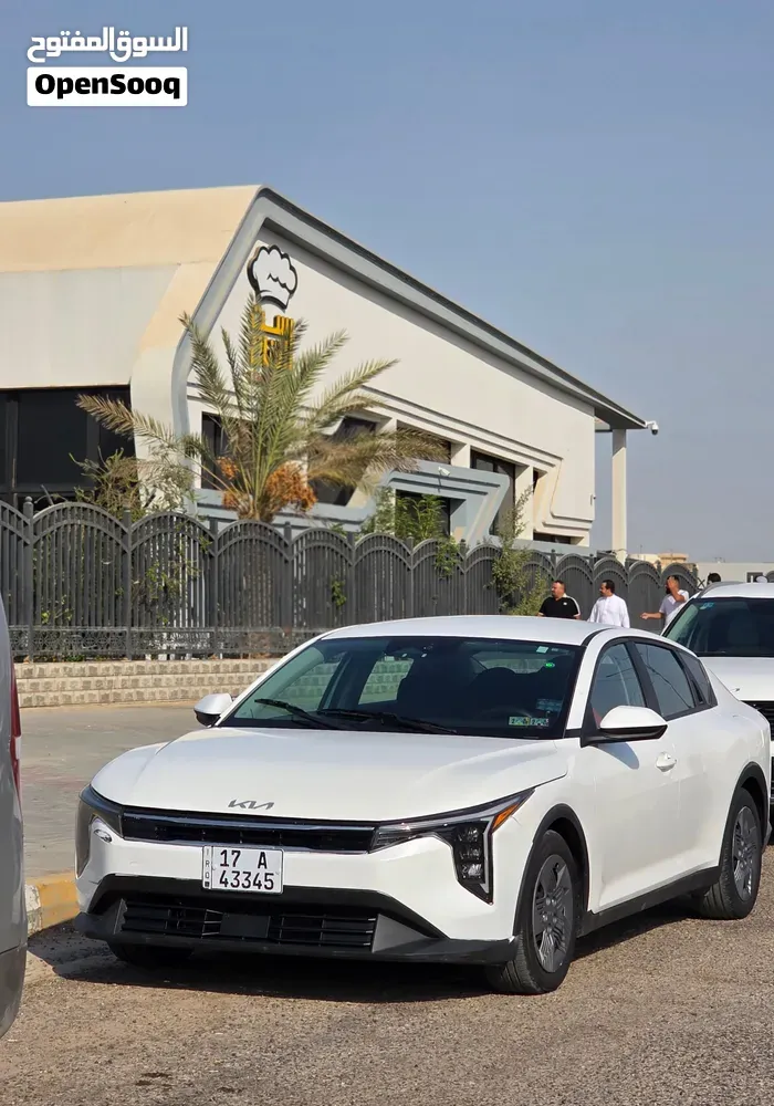 Kia K4