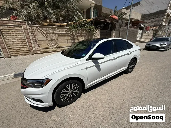 Volkswagen Jetta 2021 photo 4