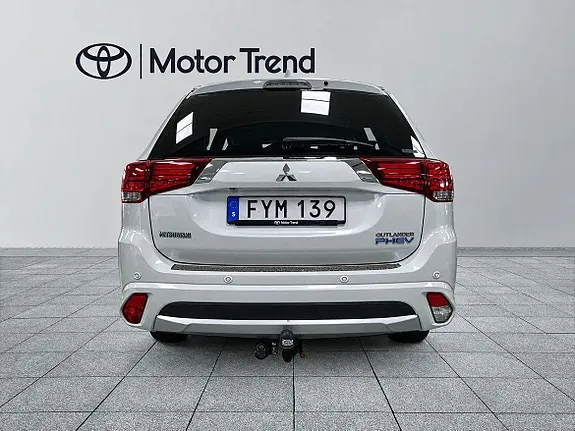 Mitsubishi Outlander 2018 photo 4