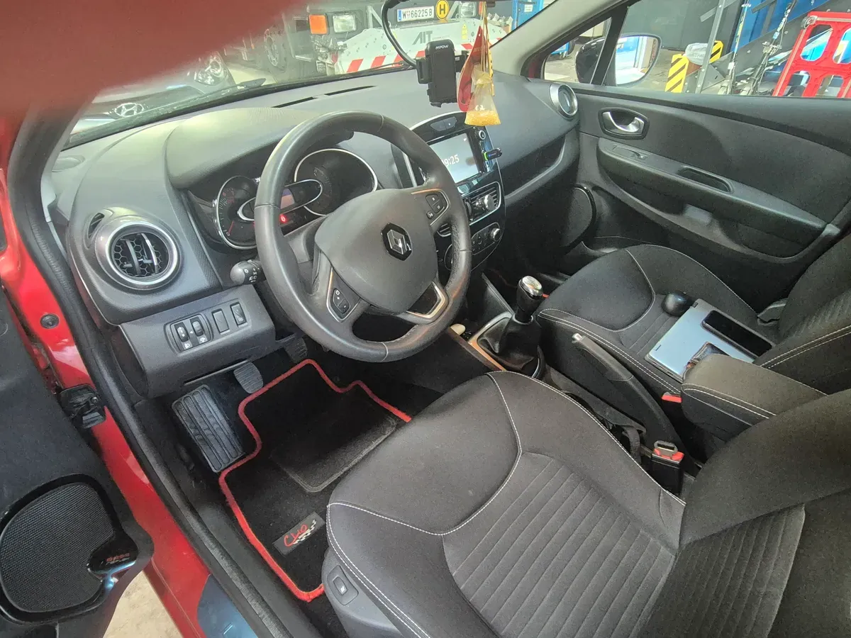 Renault Clio 2018 photo 3