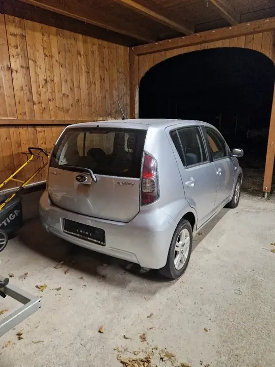 Subaru Justy 2009 photo 2