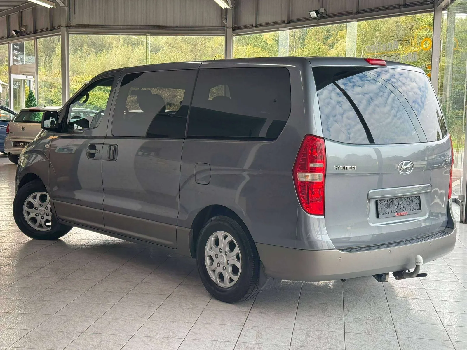 Hyundai H1 2009 photo 2